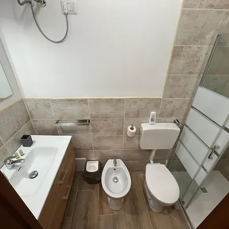 Station Rooms37 Penzion Sassari